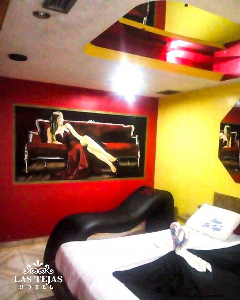 Hotel Las Tejas :Habitacion POLTRONA